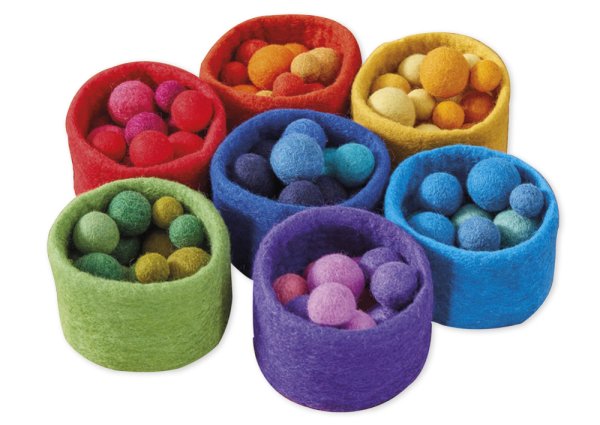 Felt bowls with balls for sorting, 107 pcs.